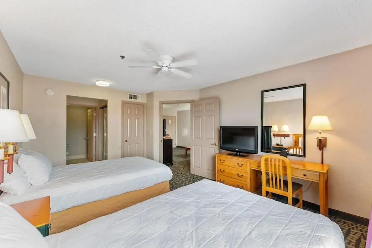 Scottsdale 2 Bd 2 Ba Furnished Apt 4 Full Beds