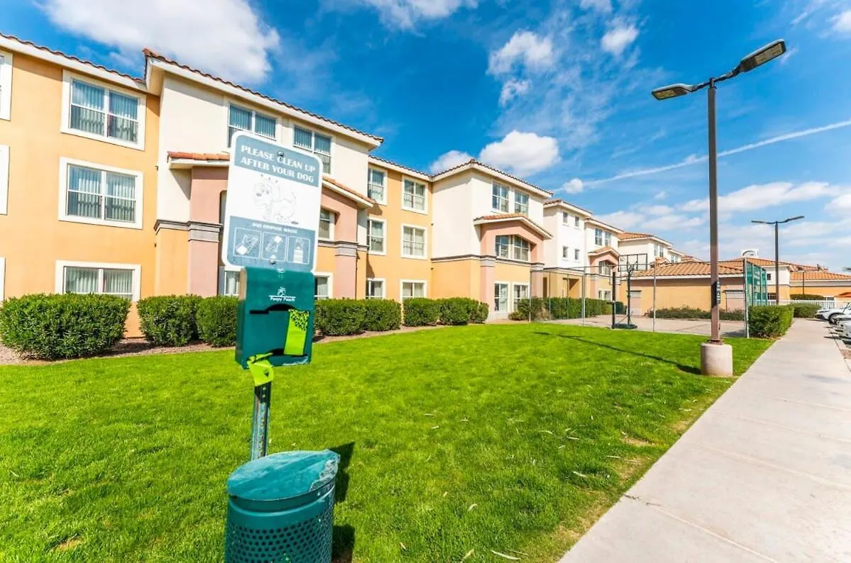 Scottsdale 2 Bd 2 Ba Furnished Apt 4 Full Beds